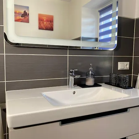 アパート Vulkanoase Eifel - Wellness *